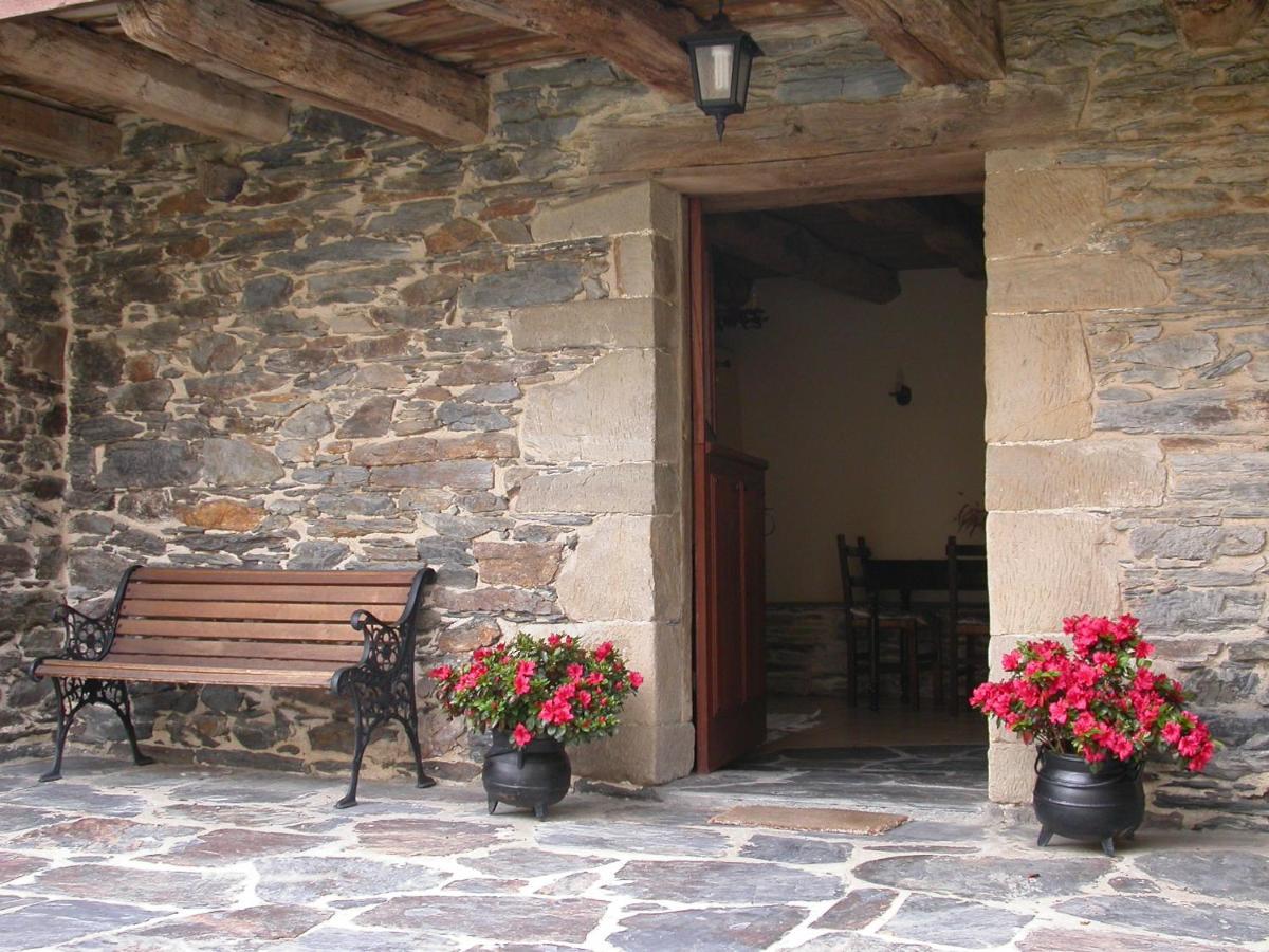 Casa De Alba Villa San Martin de Oscos Luaran gambar