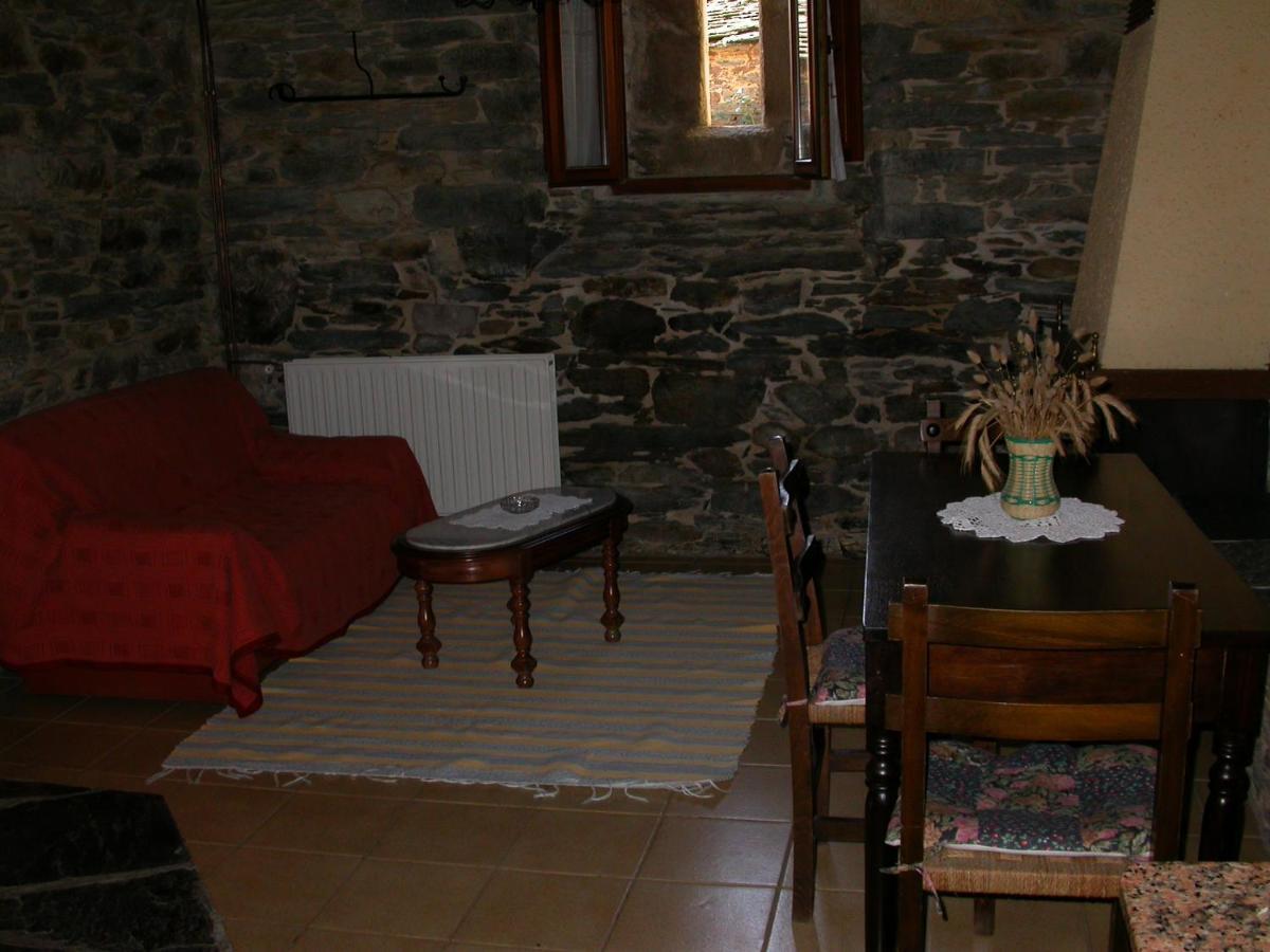 Casa De Alba Villa San Martin de Oscos Luaran gambar